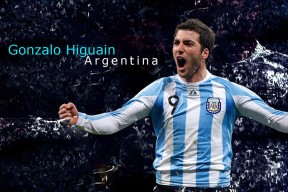 五大联赛防守球员出球能力影响球队控球质量，球队防守效率高好还是低好