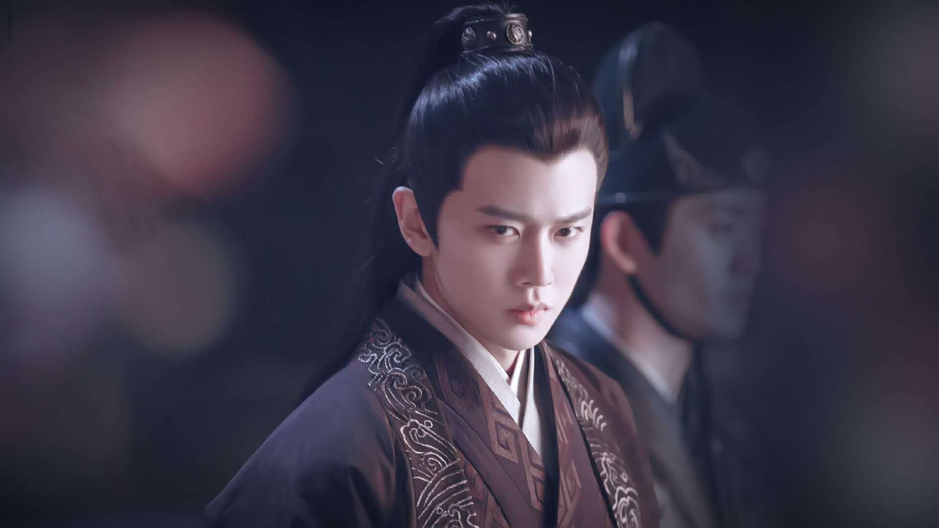 黄蜂管理层强调尊重年轻球员成长节奏，黄蜂队有哪些球员